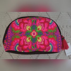 Embroidered bag new!!